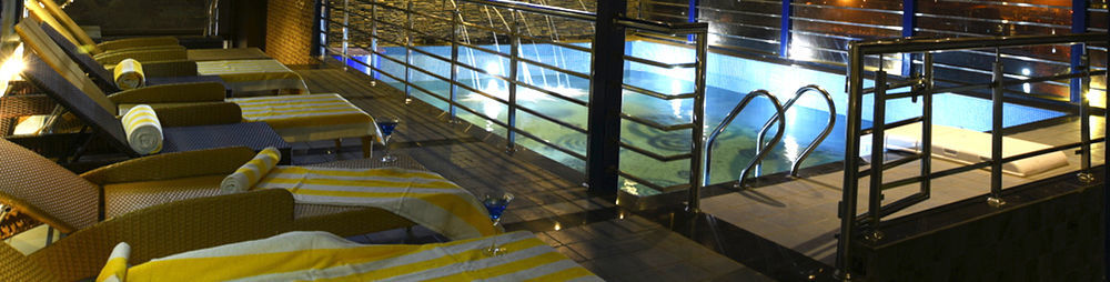 Renest Hotel